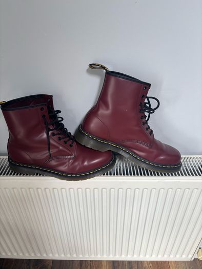 Dr. Marten Ox Red laced boots
