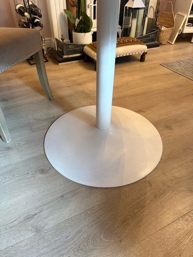 marble dining table