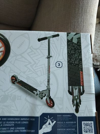 Brand New Huffy Kick Scooter Gift