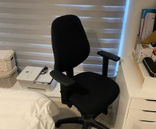 desk chair