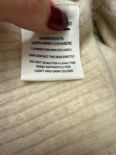 Cashmere turtleneck jumper