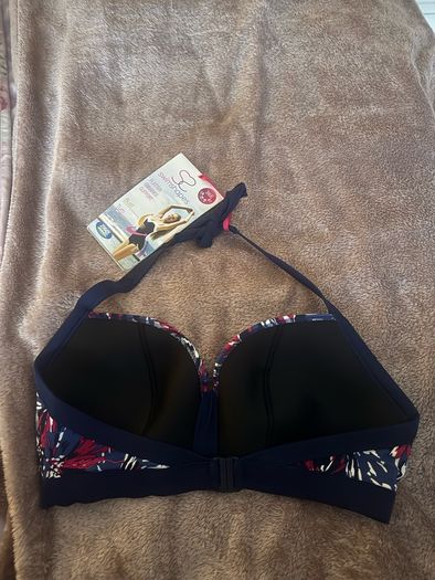 BNWT Zoggs swim shapes  Elastomax Eden Navy Pink bikini top size UK36E EU80E Free post