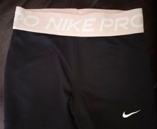 Nike Pro Kids Medium
