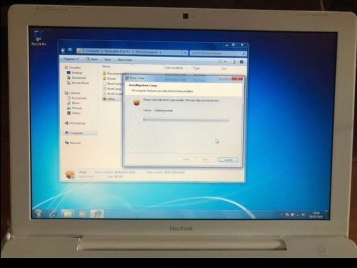 macbook late 2008