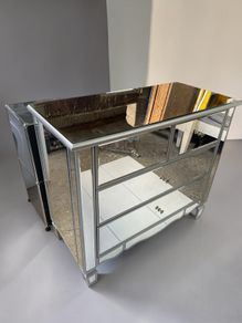 Mirrored Chest of Drawers - 4-Drawer, Silver Frame