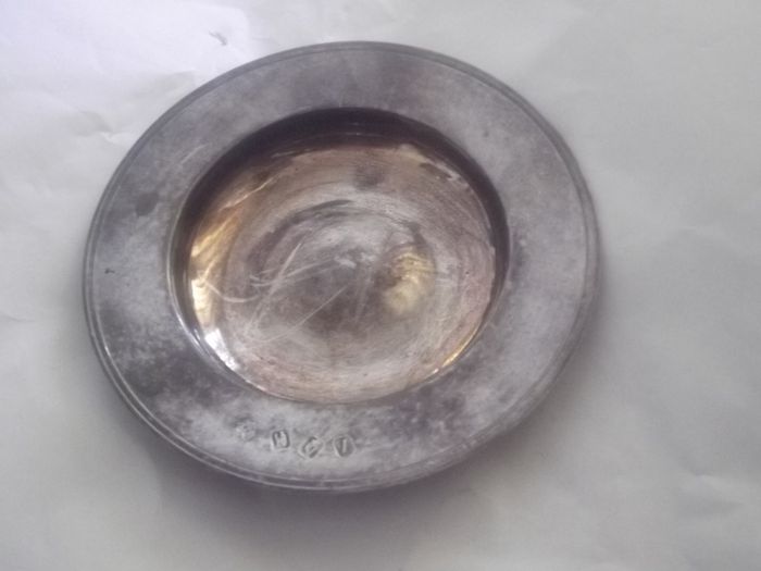 a solid irish silver dish dublin silver