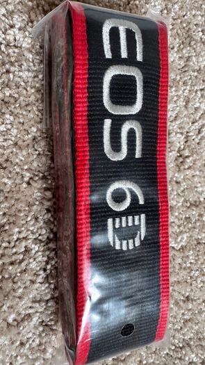 Genuine Canon EOS 6D Neck Strap - brand new