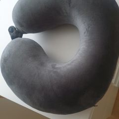 Travel pillow