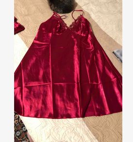 BNWT Lovely Satin Nightdress size 20