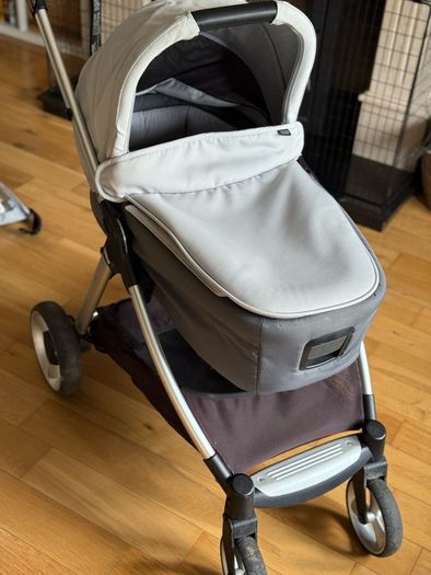 Baby Buggy - great condition
