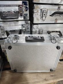 Aluminium storage case with foam lining 32cm x 27cm