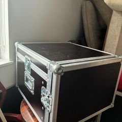 6U Amp Rack