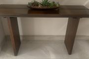Console table