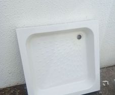 800 mm x 800mm shower tray