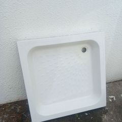 800 mm x 800mm shower tray