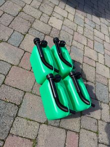 New petrol cans x 4