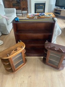 bookshelf