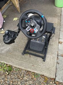Logitech G29 Steering wheel, pedals and gear stick + stand