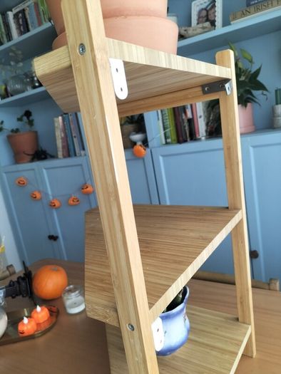 IKEA Ragrund corner shelf