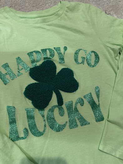 Dunnes St.Patrick theme top