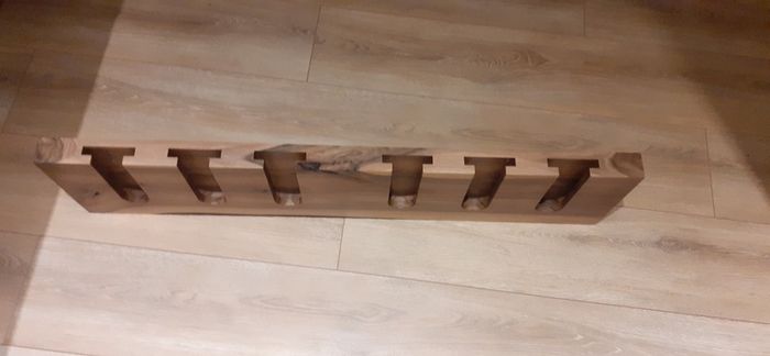 'Tu Las' wine glass rack