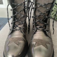 Boots Cinders Shoe Heaven size 40
