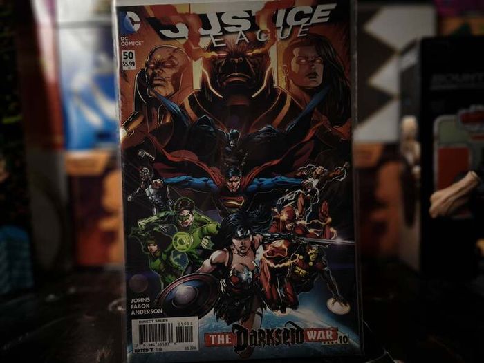 Justice League ! Issue #50 ! 1st Appearance of Jessica Cruz (Green Lantern) ! 1st Mention of 3 Jokers ! 2016 ! by DC Comics !