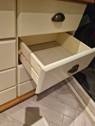 chest of drawers and lockers