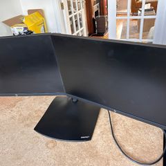 HP Z24 Monitors
