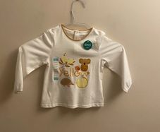 NEW top (age 2-3)