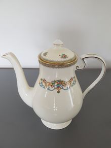 Aynsley Henley Fine Bone China Coffee Pot