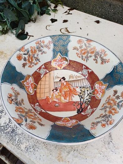 Antique Japanese Bowl & Vase