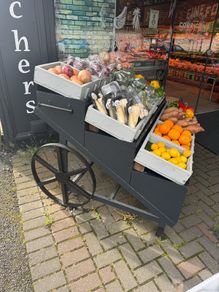 Fruit & vegetable display stand