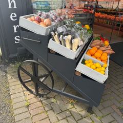 Fruit & vegetable display stand