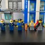 Lego City - Police Station 60047 Image 2