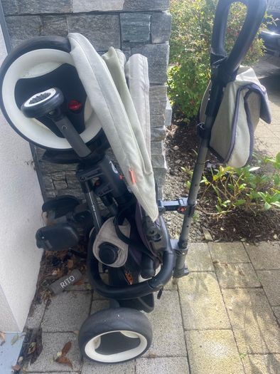 QPlay foldable trike
