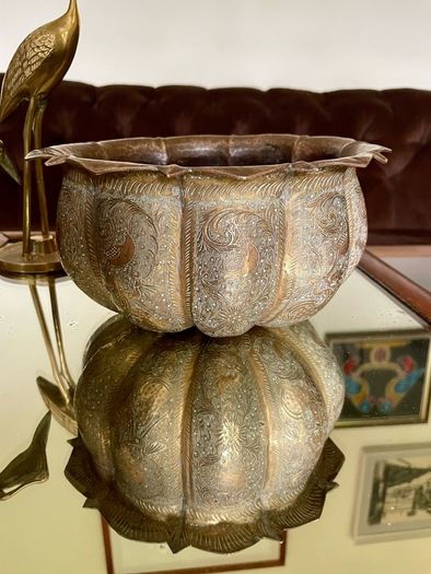 Antique Indian brass Planter Pumpkin Lotus Shape