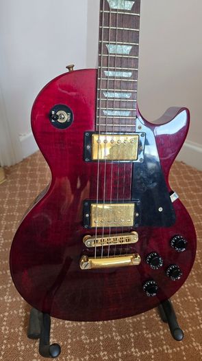 Gibson Les Paul Studio 2000