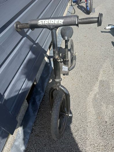 Strider balance bike
