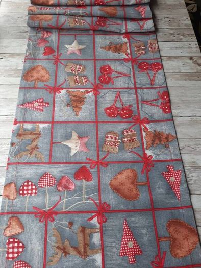 Christmas Table  Runner