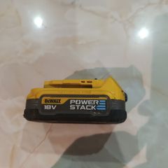 DeWalt power stack battery (read add)