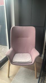 VEDBO pink armchair with wooden legs
