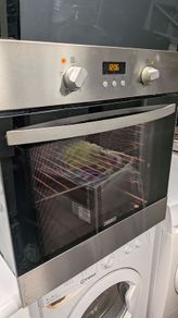 ZANUSSI oven built in