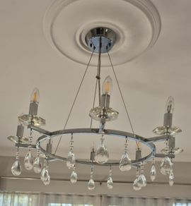 Chandelier light fitting