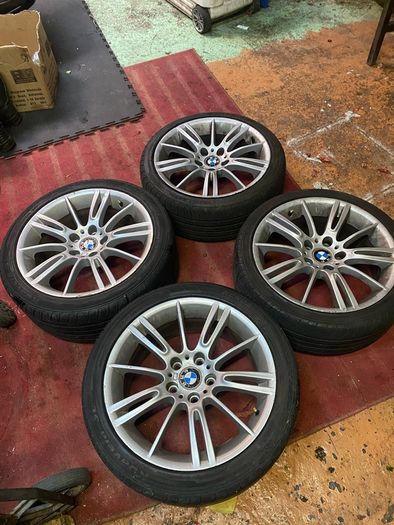Genuine BMW 17" Style 284 Alloy Wheels with Tyres (5x120) - Set of 4