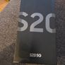 Samsung Galaxy S20 5G in excellent condition Image 3