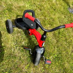 Smyths QPlay Ant Folding Trike Red