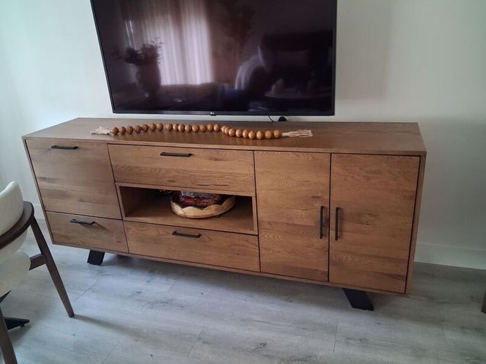 side board