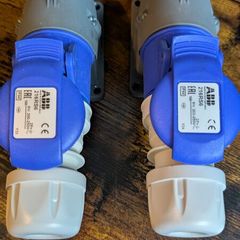 Caravan Sockets & Plugs