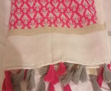 Ladies pink scarf
